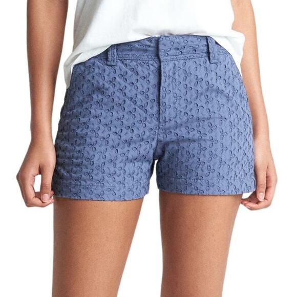 Gap Factory Women's Size 4 Blue Eyelet Lace Shorts 100% Cotton Pockets - Picture 2 of 7